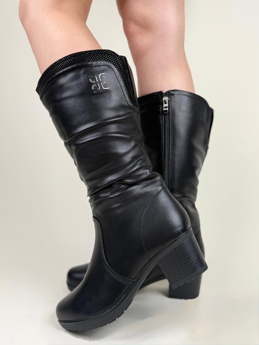 Pusgarie zābaki uz papēdi DC11-1238