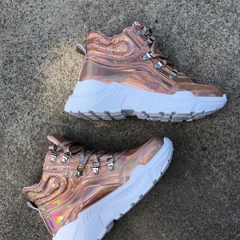 Augstās botes
