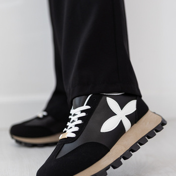 Botes NB761