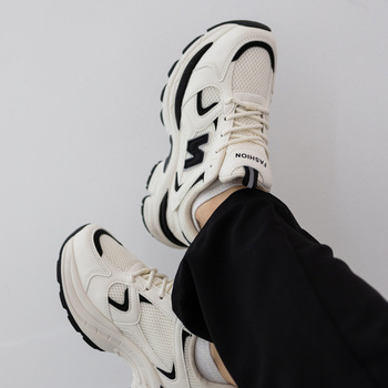 Botes W-60