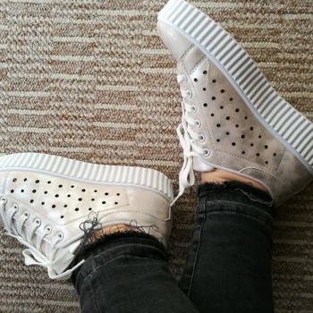 botes