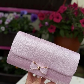 Clutch somiņa ar bantīti