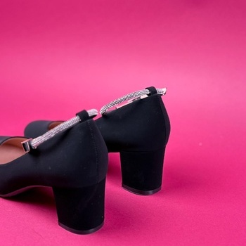 Kurpes ar dimanta siksniņu 6190-1