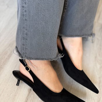 Kurpes ar mazu papēdīti BE-755