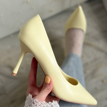 Kurpes ar d/ā iekšzoli LE173P