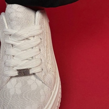 Mežģīņu botes LA333