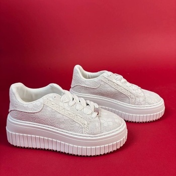 Mežģīņu botes LA333