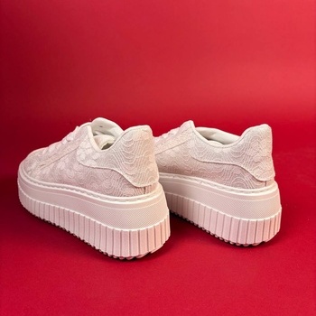 Mežģīņu botes LA333