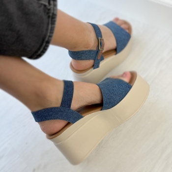 Platformas sandales