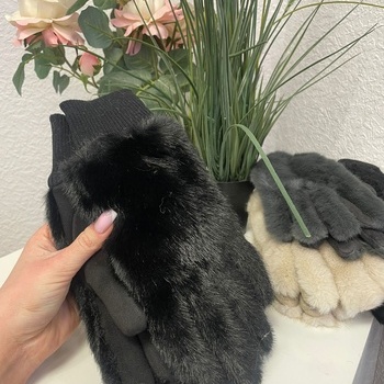 Pūkainie pirkstaiņi