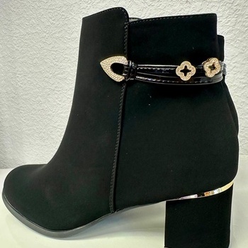 Puszābaki uz papēdi DM853-5