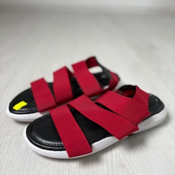 Sandales