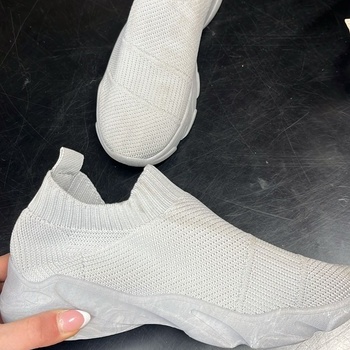 Slip-on kedas
