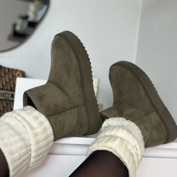 UGG LT368-5