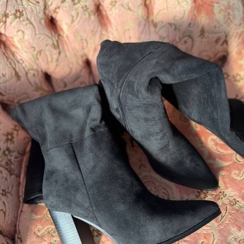 Zamša garie zābaki uz papēdi QT07-118